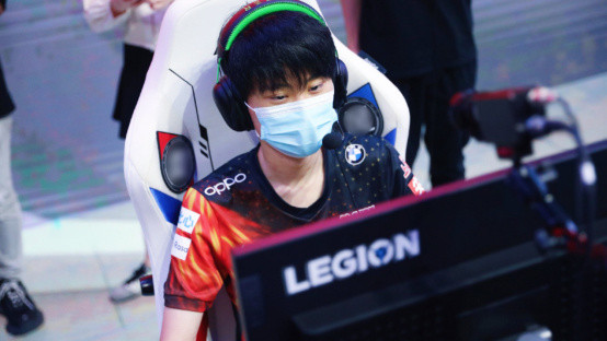 连续转换打 连续转换打