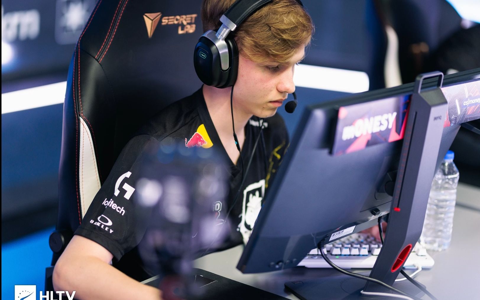 策略团队需 策略团队需